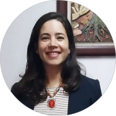 Esc. Carolina Aguirre